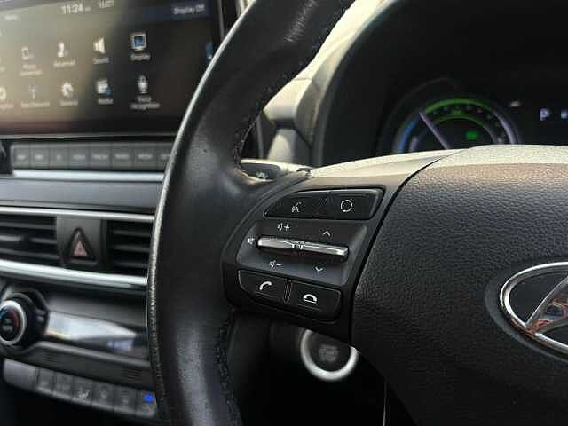 Hyundai KONA 1.6 h-GDi Premium DCT Euro 6 (s/s) 5dr White