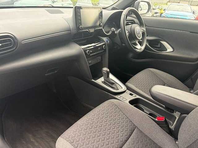 Toyota Yaris Cross 1.5 VVT-h Design E-CVT Euro 6 (s/s) 5dr
