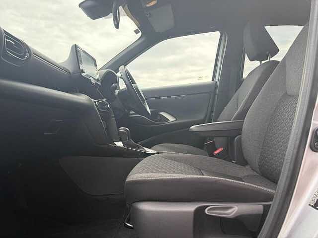 Toyota Yaris Cross 1.5 VVT-h Design E-CVT Euro 6 (s/s) 5dr