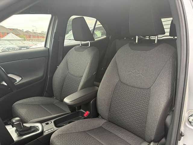 Toyota Yaris Cross 1.5 VVT-h Design E-CVT Euro 6 (s/s) 5dr