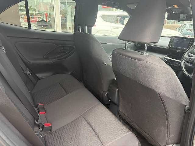 Toyota Yaris Cross 1.5 VVT-h Design E-CVT Euro 6 (s/s) 5dr