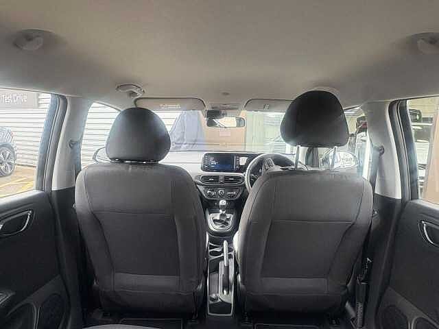 Hyundai i10 1.0 Advance Euro 6 (s/s) 5dr