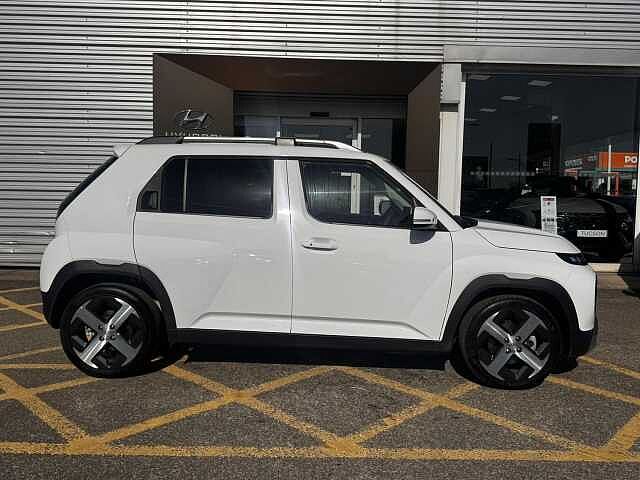 Hyundai INSTER Long Range 49kWh 02 Auto 5dr White