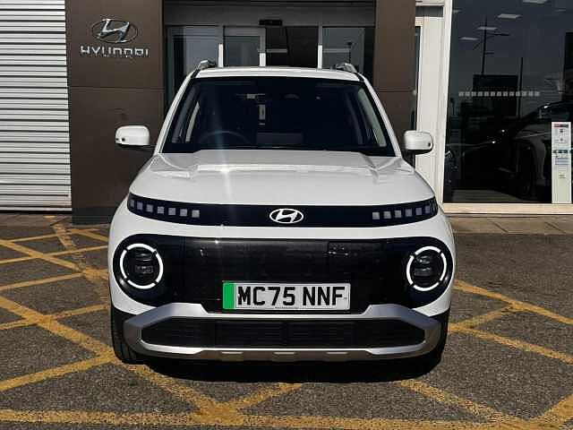 Hyundai INSTER Long Range 49kWh 02 Auto 5dr White