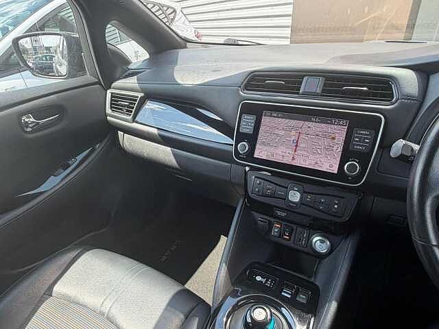 Nissan Leaf 40kWh 10 Auto 5dr