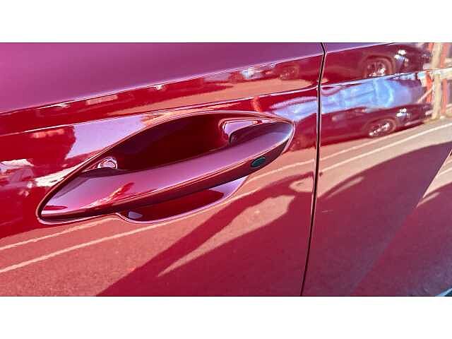 Hyundai TUCSON 1.6T Plug-in Hybrid Premium 5dr 4WD Auto Red