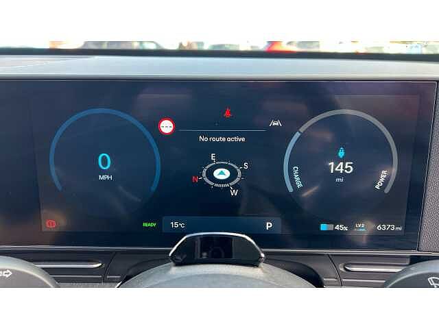 Hyundai KONA KONA 160kW Advance 65kWh 5dr Auto White