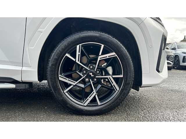 Hyundai TUCSON TUCSON 1.6T Hybrid N Line S 5dr Auto Atlas White