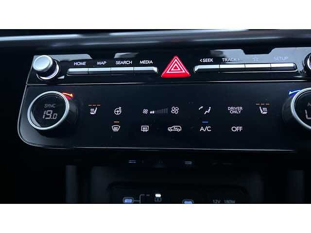 Hyundai TUCSON TUCSON 1.6T Hybrid Premium 5dr Auto Silver