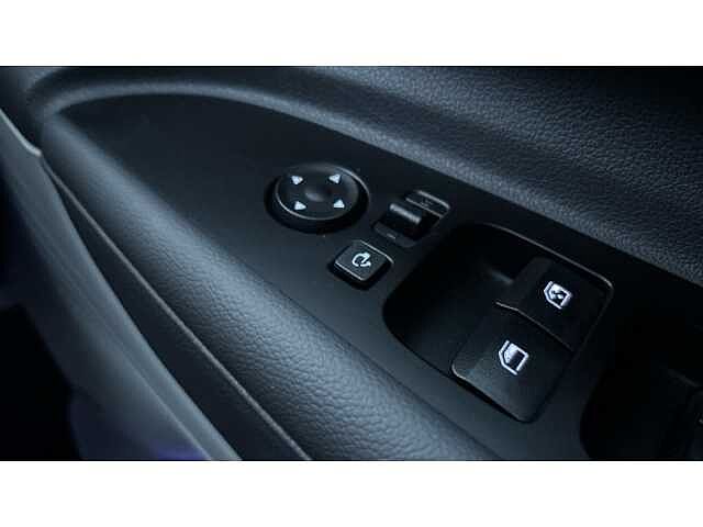 Hyundai BAYON BAYON 1.0 TGDi Ultimate 5dr Yellow