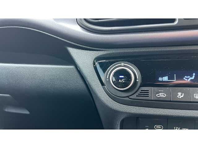 Hyundai I10 I10 1.0 [58] Premium 5dr Auto [Nav] Blue