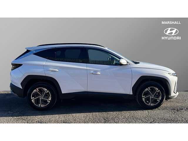 Hyundai TUCSON Tucson 1.6T 150ps Advance Atlas White