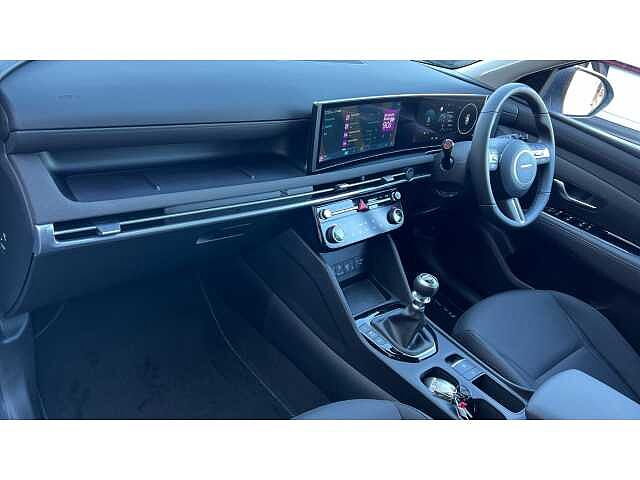 Hyundai TUCSON Tucson 1.6T 150ps Advance Atlas White