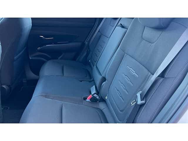 Hyundai TUCSON Tucson 1.6T 150ps Advance Atlas White