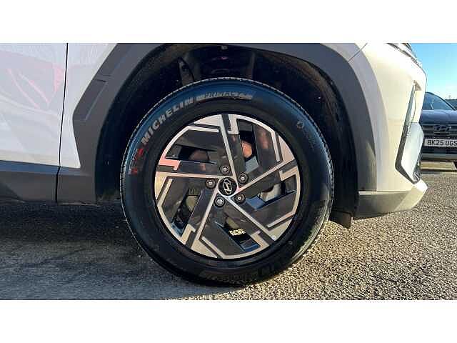 Hyundai TUCSON Tucson 1.6T 150ps Advance Atlas White