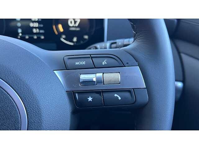 Hyundai TUCSON Tucson 1.6T 150ps Advance Atlas White