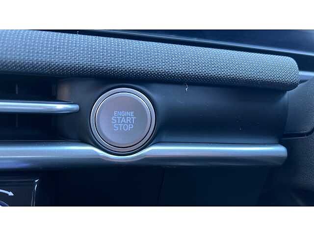 Hyundai TUCSON Tucson 1.6T 150ps Advance Atlas White