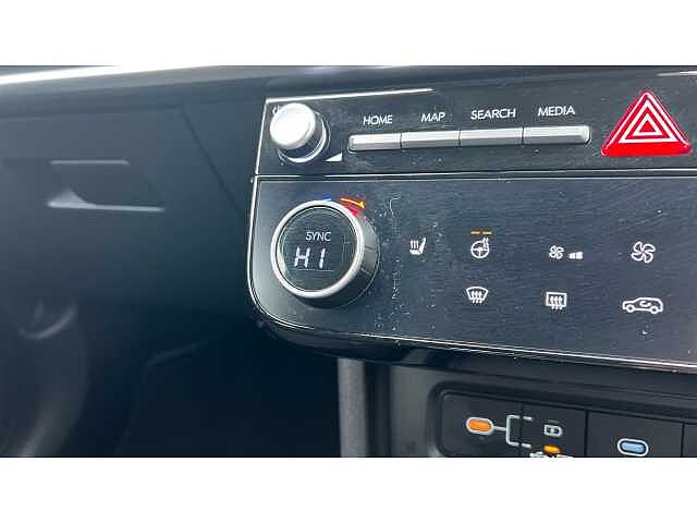 Hyundai TUCSON TUCSON 1.6T Hybrid Premium 5dr Auto Silver