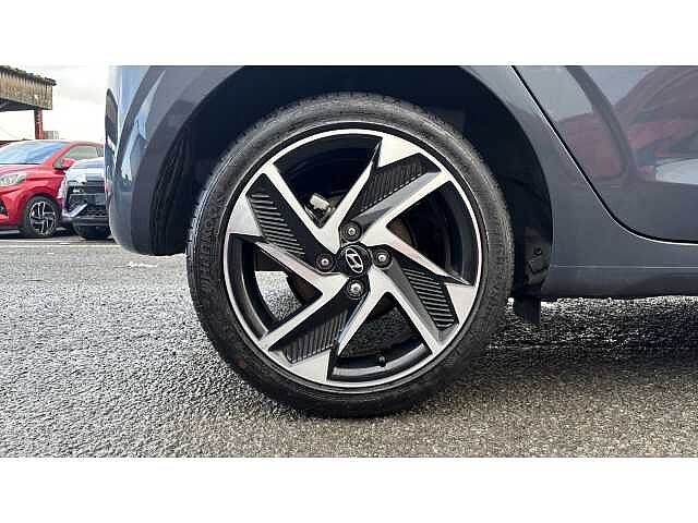 Hyundai I10 I10 1.2 [79] Premium 5dr Auto [Nav] Grey