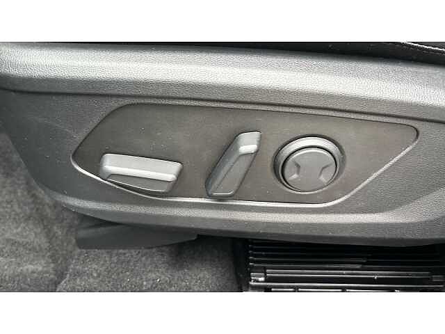 Hyundai TUCSON TUCSON 1.6T Hybrid Premium 5dr Auto Black