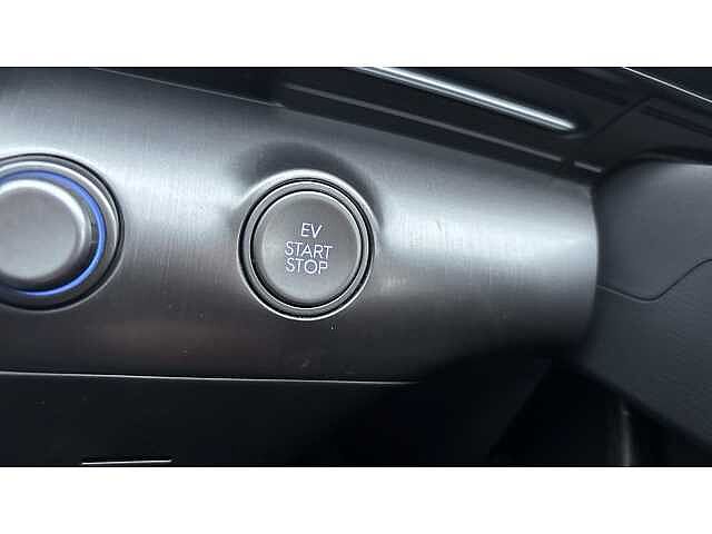 Hyundai KONA KONA 160kW Ultimate 65kWh 5dr Auto White