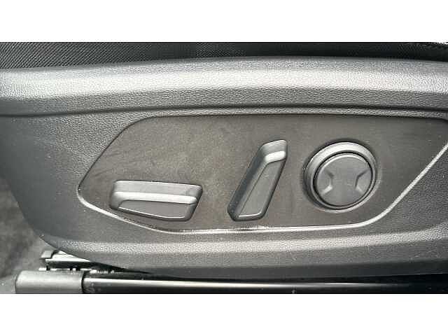 Hyundai TUCSON TUCSON 1.6T Hybrid Premium 5dr Auto Silver