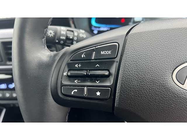 Hyundai i10 I10 1.2 [79] Premium 5dr Auto [Nav]