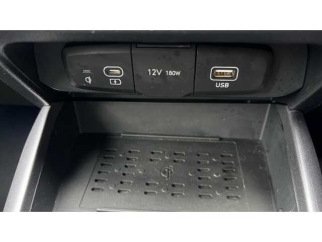 Hyundai i10 I10 1.2 [79] Premium 5dr Auto [Nav]