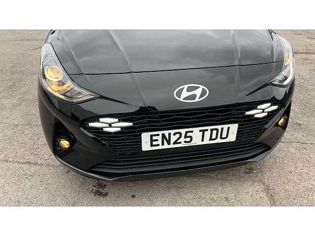 Hyundai i10 I10 1.2 [79] Premium 5dr Auto [Nav]