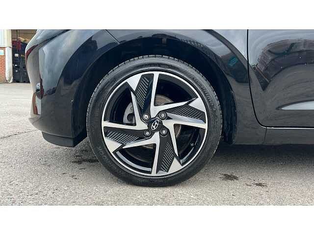 Hyundai I10 I10 1.2 [79] Premium 5dr Auto [Nav] Black