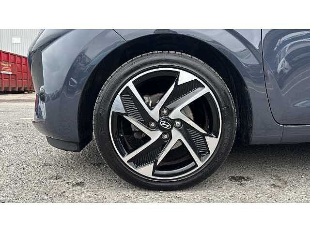 Hyundai i10 I10 1.2 [79] Premium 5dr Auto [Nav]