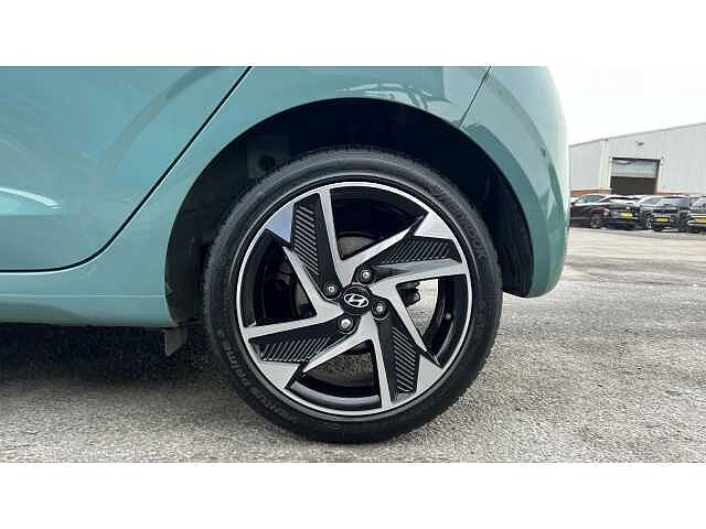 Hyundai I10 I10 1.2 [79] Premium 5dr Auto [Nav] Green