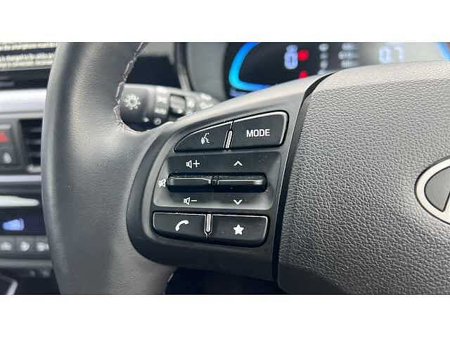 Hyundai I10 I10 1.2 [79] Premium 5dr Auto [Nav] Green