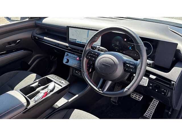 Hyundai TUCSON Tucson 1.6T Hybrid 215ps N Line AU Serenity White