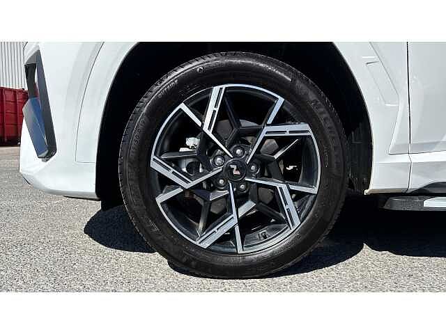 Hyundai TUCSON Tucson 1.6T Hybrid 215ps N Line AU Serenity White