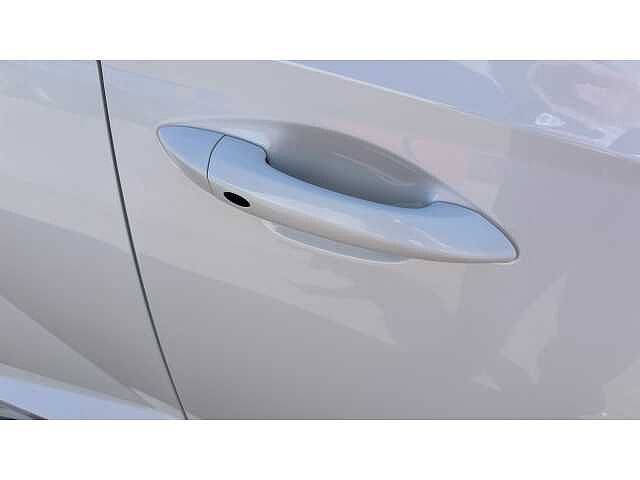 Hyundai TUCSON Tucson 1.6T Hybrid 215ps N Line AU Serenity White