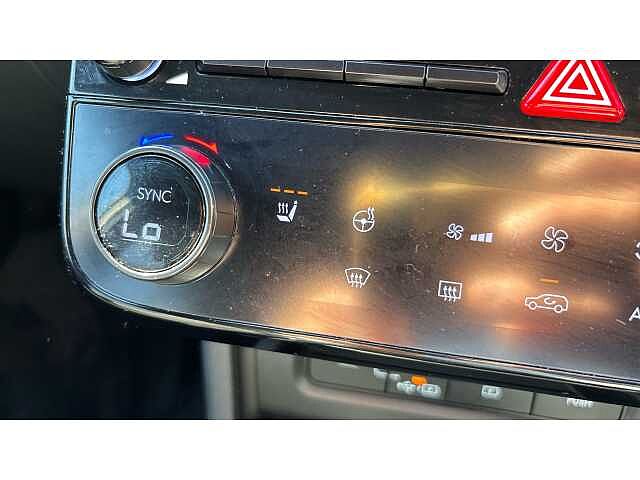 Hyundai TUCSON Tucson 1.6T Hybrid 215ps N Line AU Serenity White