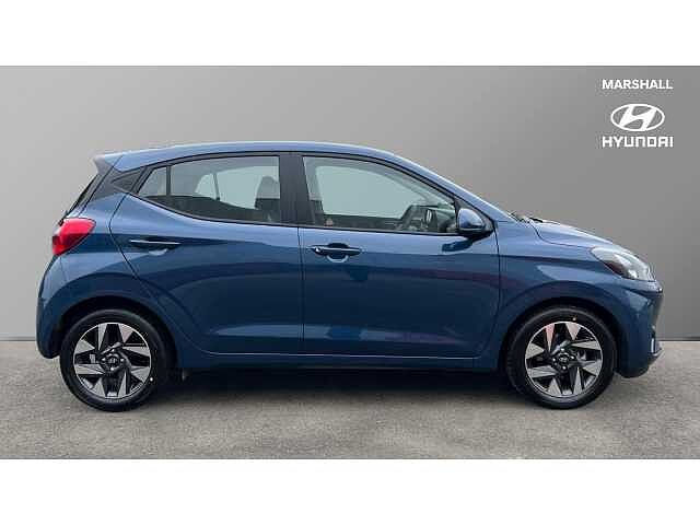 Hyundai I10 i10 5Dr HAT 1.0 MPi 63ps Advance NAV Vibrant Blue