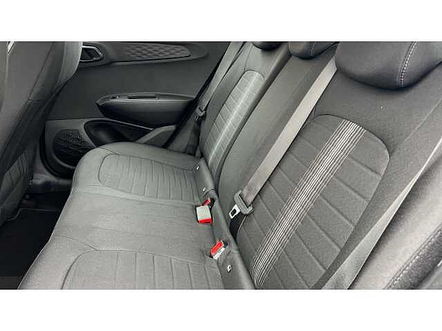 Hyundai I10 i10 5Dr HAT 1.0 MPi 63ps Advance NAV Vibrant Blue