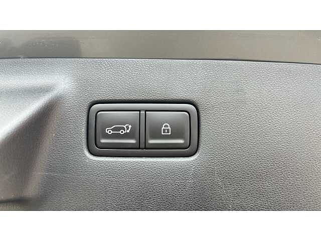 Hyundai Santa Fe SANTA FE 1.6 TGDi Plug-in Hybrid Calligraphy 5dr 4WD Auto