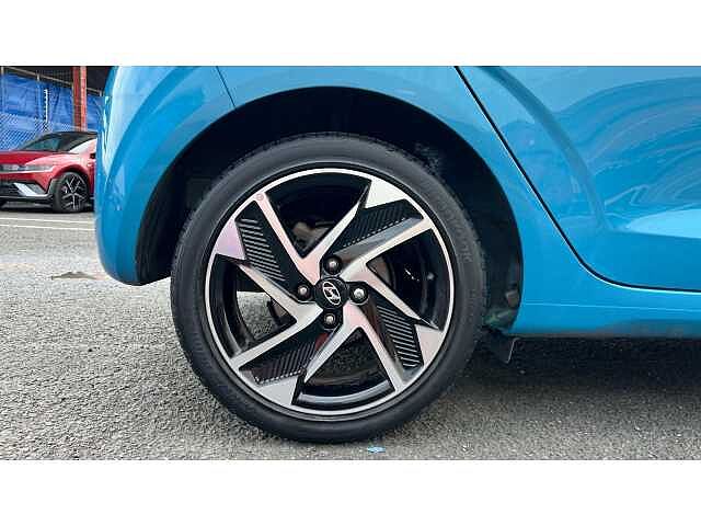 Hyundai i10 I10 1.0 MPi Premium 5dr Auto