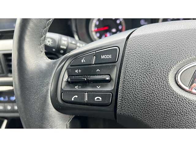 Hyundai i10 I10 1.0 MPi Premium 5dr Auto