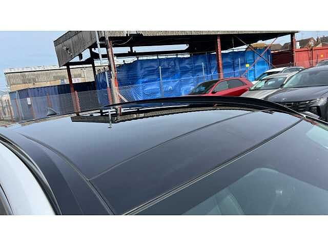 Hyundai TUCSON TUCSON 1.6T Plug-in Hybrid Ultimate 5dr Auto White