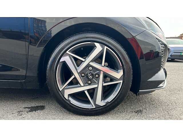 Hyundai I20 I20 1.0T GDi Premium 5dr DCT Black