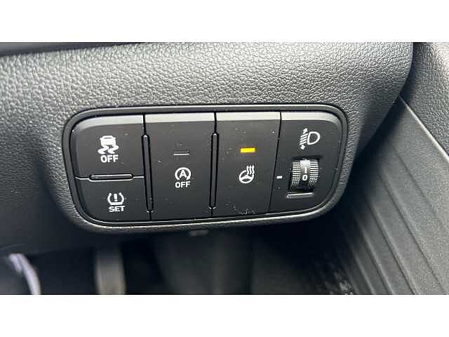 Hyundai I20 I20 1.0T GDi Premium 5dr DCT Black