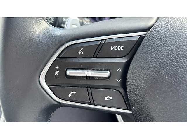 Hyundai Santa Fe SANTA FE 1.6 TGDi Hybrid Premium 5dr Auto