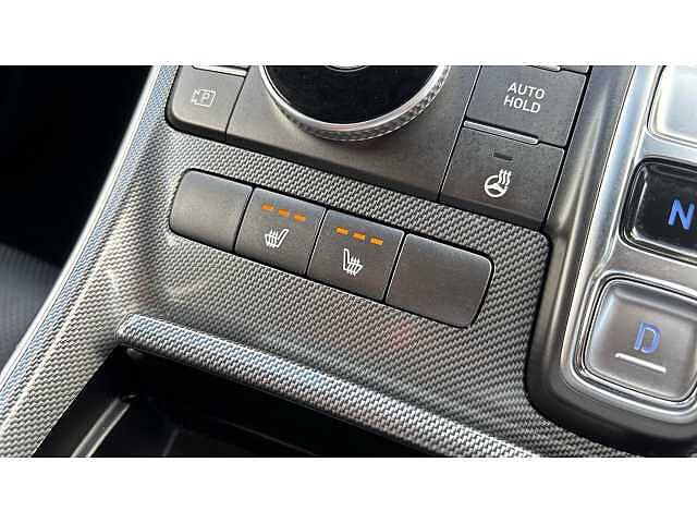 Hyundai Santa Fe SANTA FE 1.6 TGDi Hybrid Premium 5dr Auto