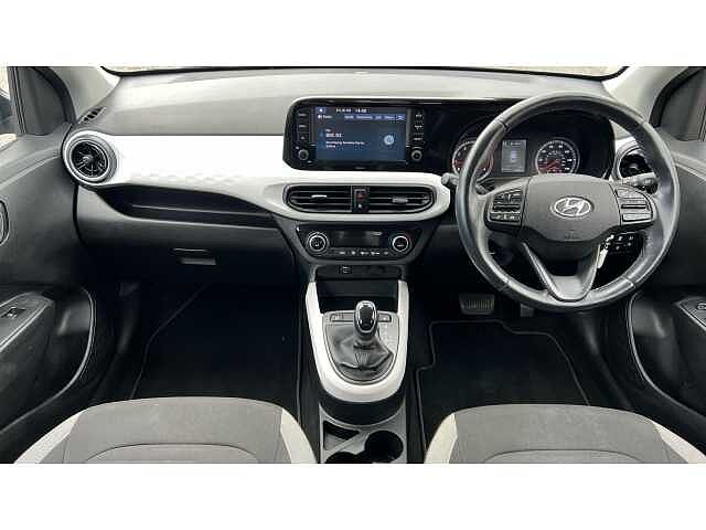 Hyundai I10 I10 1.0 MPi Premium 5dr Auto BLACK