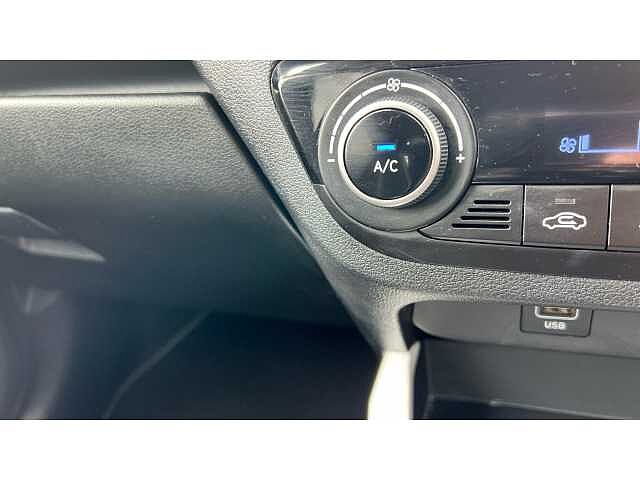 Hyundai I10 I10 1.0 MPi Premium 5dr Auto BLACK