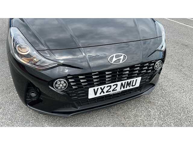 Hyundai I10 I10 1.0 MPi Premium 5dr Auto BLACK